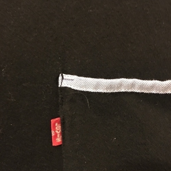 LEVI’S tee - Picture 3 of 4